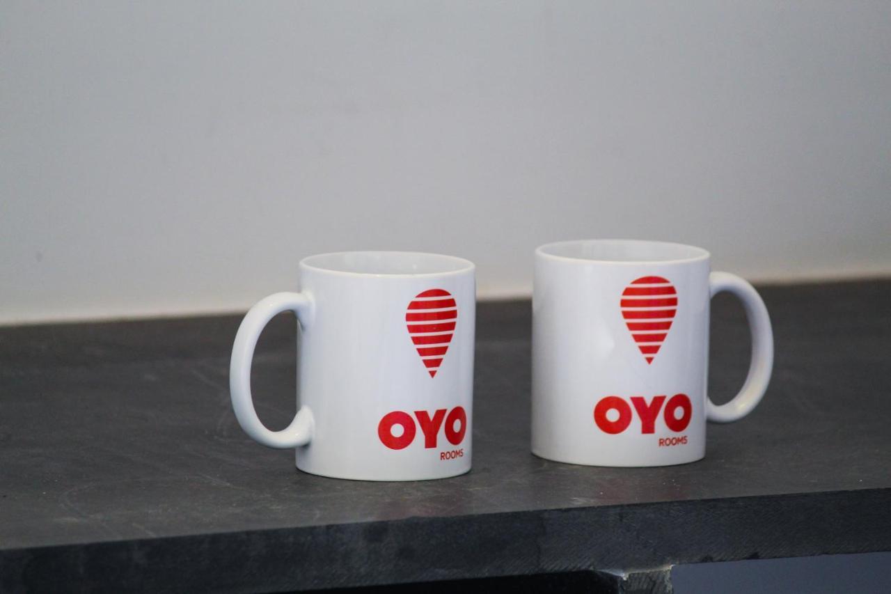 Oyo 8110 Nstay 31 Gurgaon Exterior foto